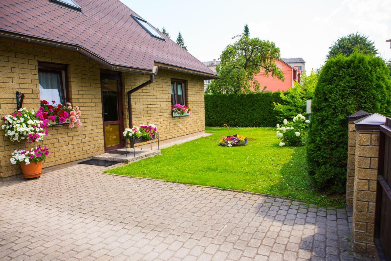 Guests House "Like Home" Sigulda Exteriér fotografie